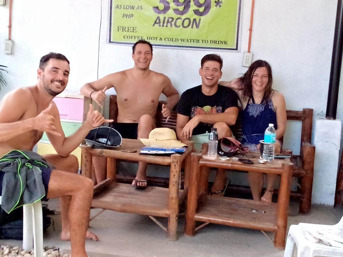 Cheri Backpackers Hostel Moalboal Eksteriør bilde