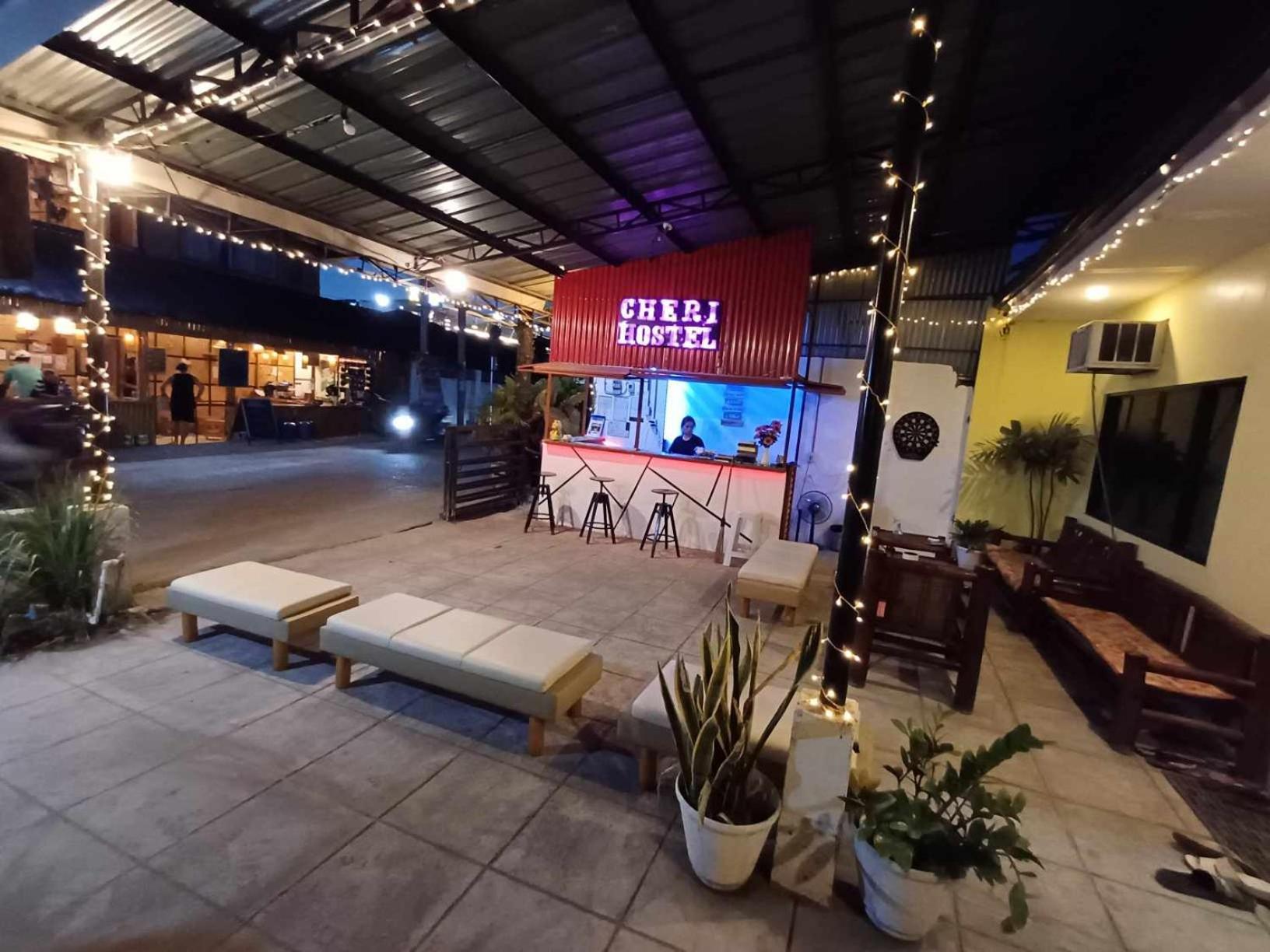 Cheri Backpackers Hostel Moalboal Eksteriør bilde