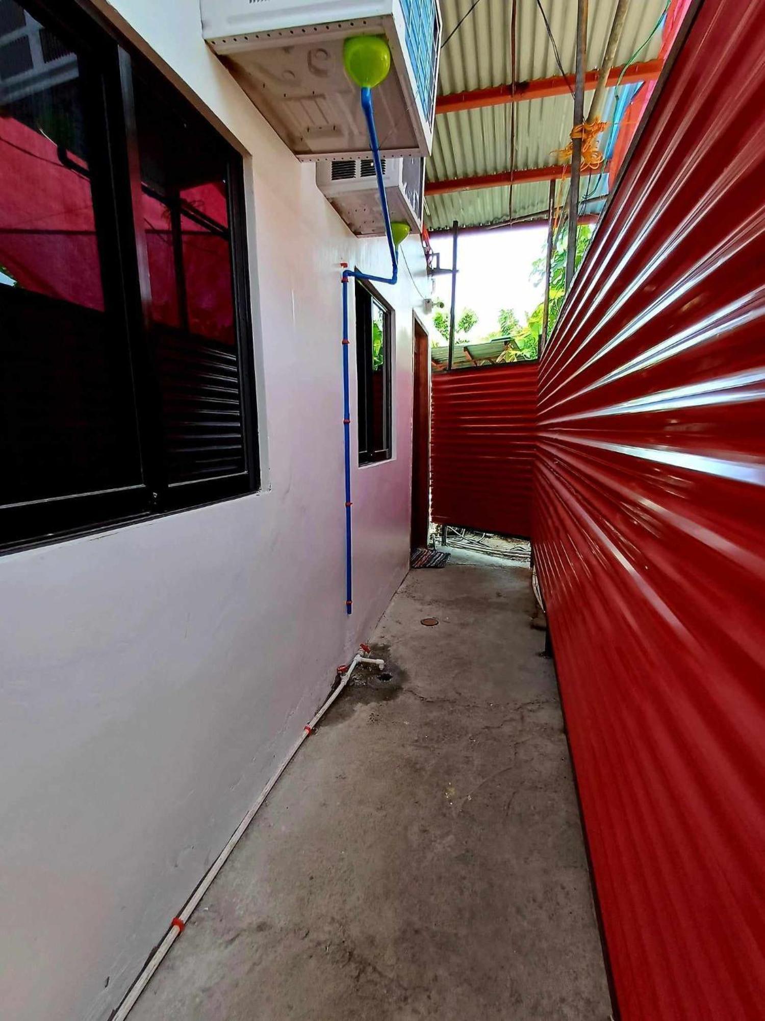 Cheri Backpackers Hostel Moalboal Eksteriør bilde